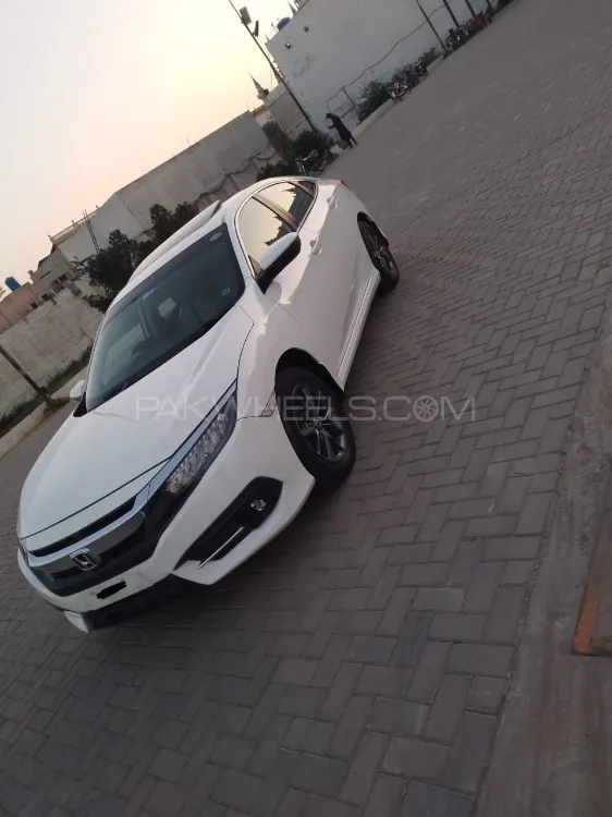 Honda Civic 2020 for Sale in Gujrat Image-1