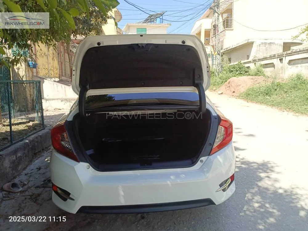 Honda Civic 2021 for Sale in Rawalpindi Honda Civic 2021 for Sale in Rawalpindi Image-5