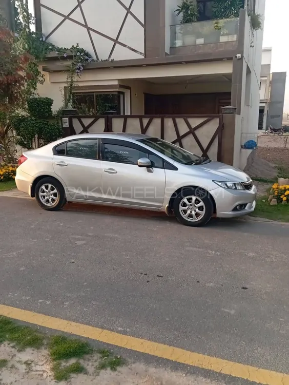 Honda Civic 2013 for Sale in Lahore Image-1