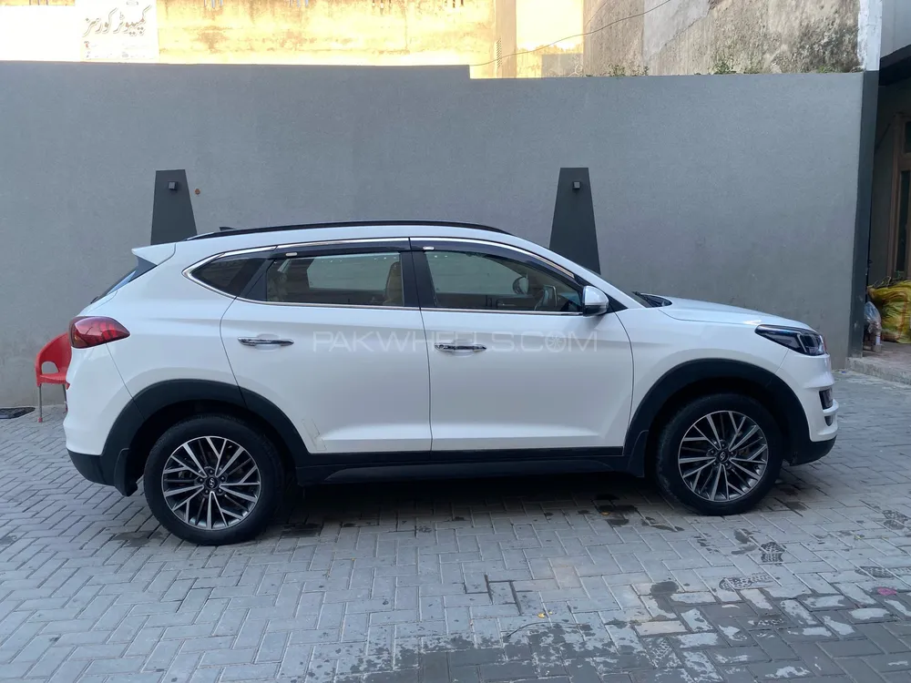 Hyundai Tucson 2021 for Sale in Sialkot Hyundai Tucson 2021 for Sale in Sialkot Image-4