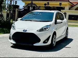 Toyota Aqua S 2018 for Sale