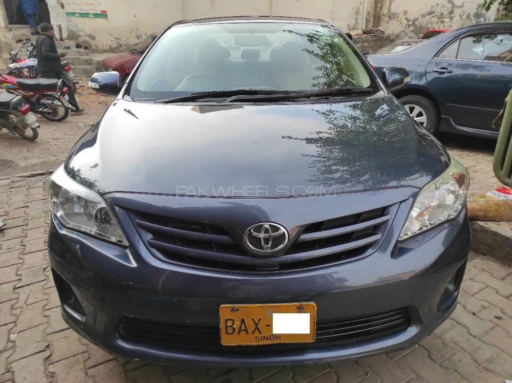 Toyota Corolla 2013 for Sale in Islamabad Image-1