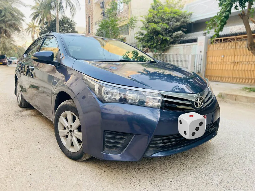 Toyota Corolla 2015 for Sale in Karachi Image-1