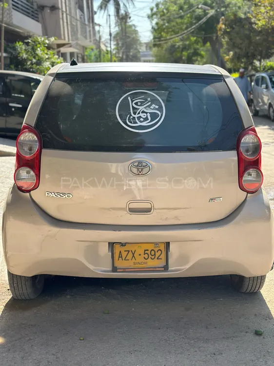 Toyota Passo 2010 for Sale in Karachi Image-1