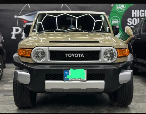Toyota Fj Cruiser Automatic 2013