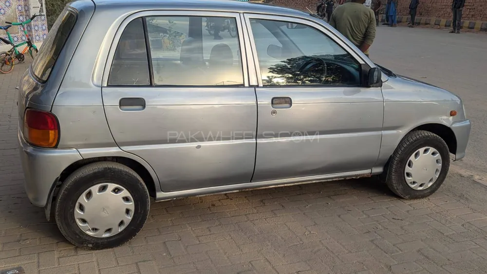 Daihatsu Cuore 2010 for Sale in Karachi Image-1