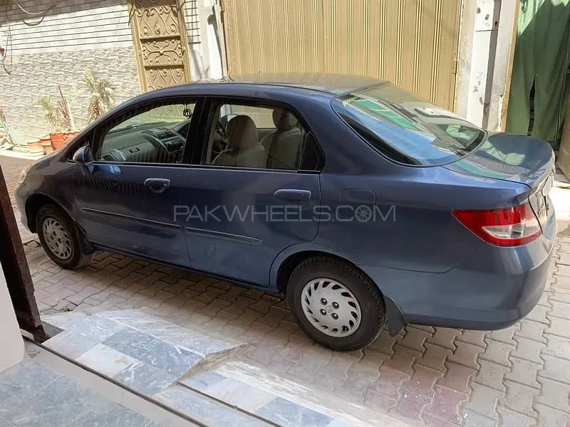 Honda City 2004 for Sale in Peshawar Image-1