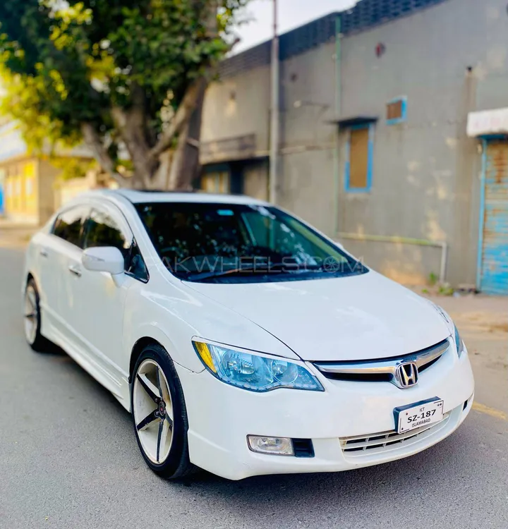 Honda Civic 2011 for Sale in Faisalabad Image-1
