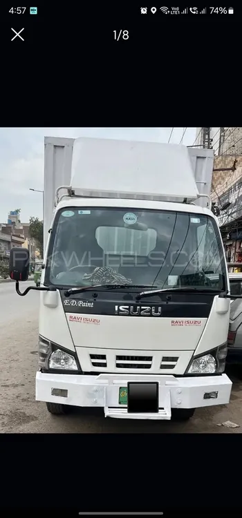 Isuzu NKR 2017 for Sale in Lahore Image-1