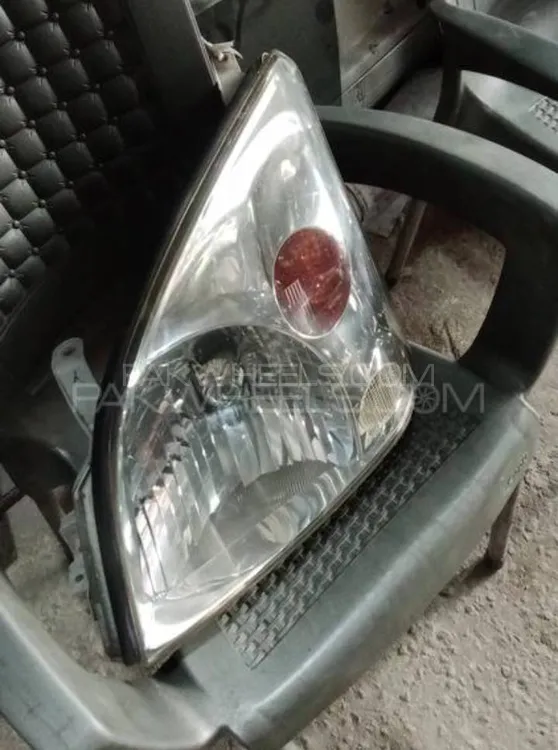 Prado 2005 model headlight original Japanese Image-1