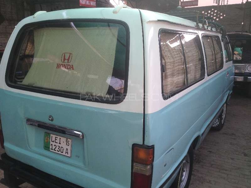 Toyota Hiace 1981 for Sale in Lahore Image-1