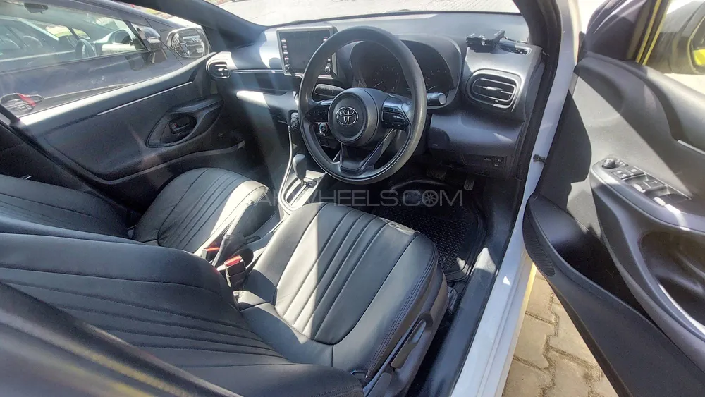 Toyota Yaris Hatchback 2021 for Sale in Islamabad Image-1