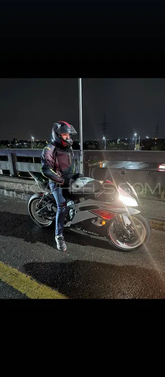 Yamaha FZ6 2007 for Sale Image-1