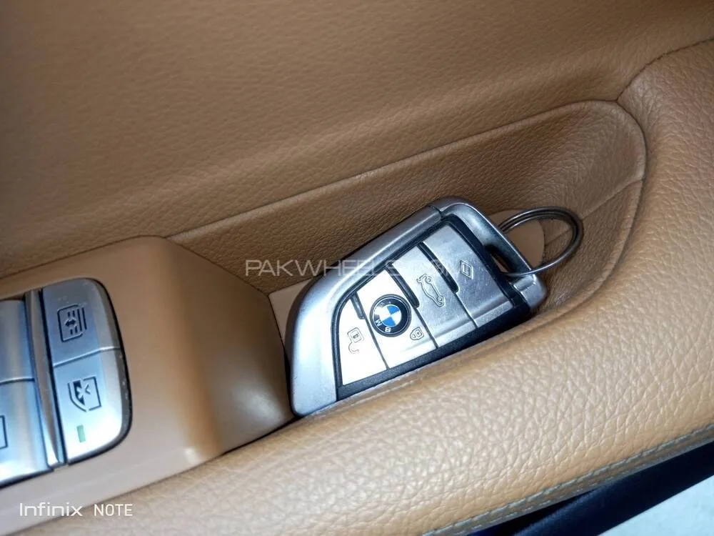 BMW 7 Series 2017 for Sale in Lahore BMW 7 Series 2017 for Sale in Lahore Image-13