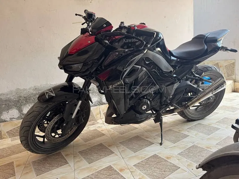 Kawasaki Z1000 2023 for Sale Image-1