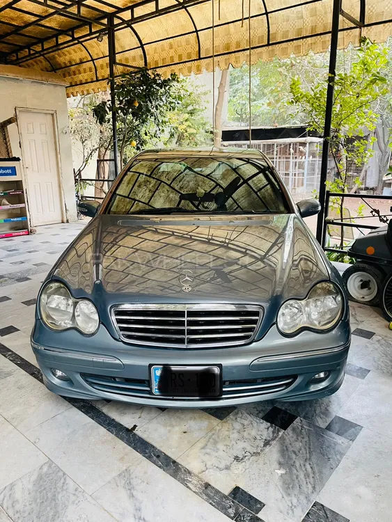 Mercedes Benz C Class 2006 for Sale in Islamabad Image-1