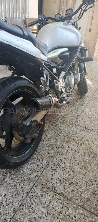Suzuki Bandit 250VC 1990 for Sale Image-1