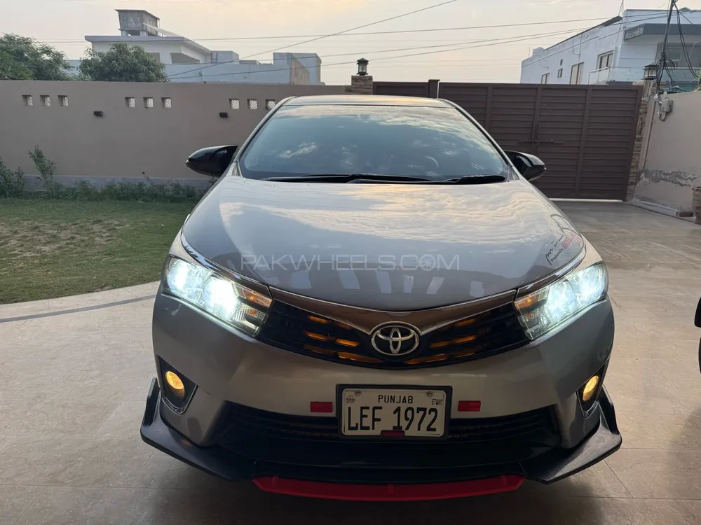 Toyota Corolla 2015 for Sale in Multan Image-1
