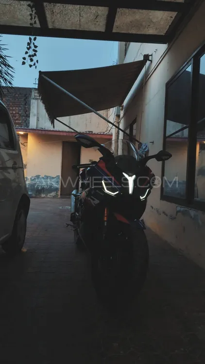 BMW S1000RR 2024 for Sale Image-1
