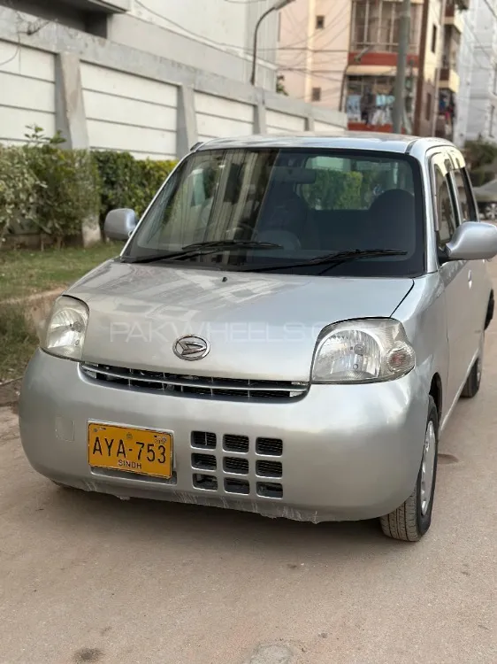 Daihatsu Esse 2009 for Sale in Karachi Image-1