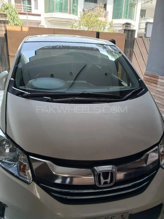 Honda Freed 2014 for Sale in Gujranwala Image-1