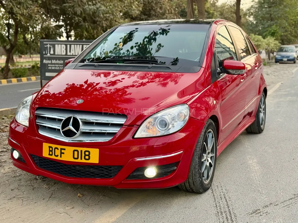Mercedes Benz B Class 2011 for Sale in Lahore Image-1