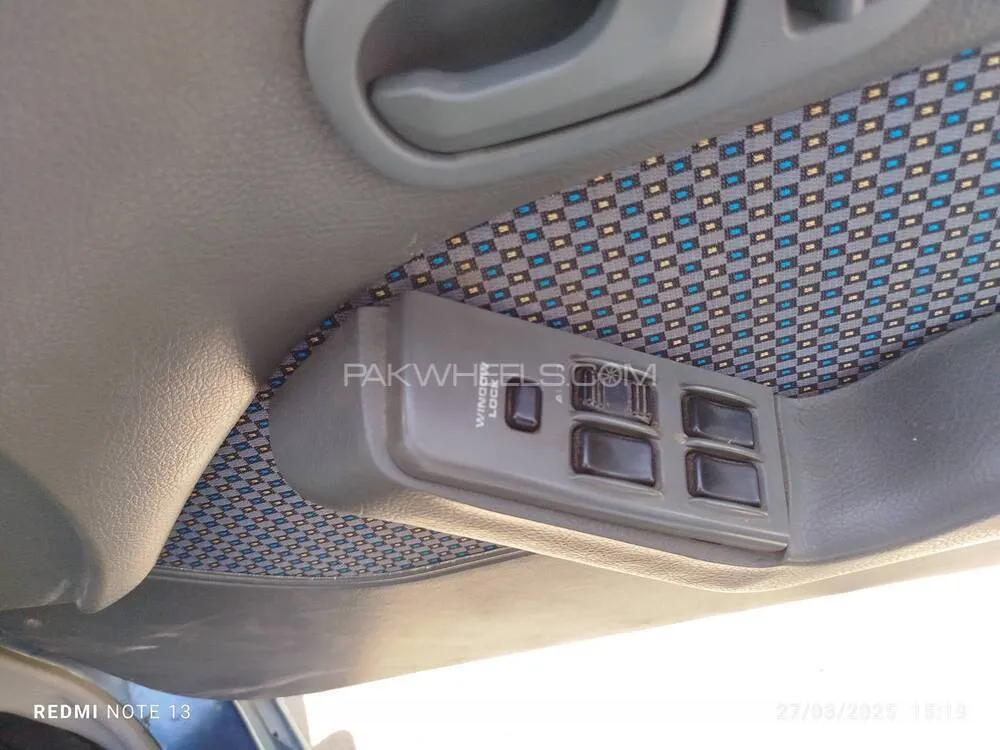 Suzuki Cultus 2006 for Sale in Karachi Suzuki Cultus 2006 for Sale in Karachi Image-12