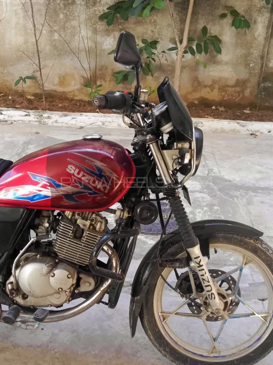 سوزوکی GS 150 SE 2017 for Sale Image-1