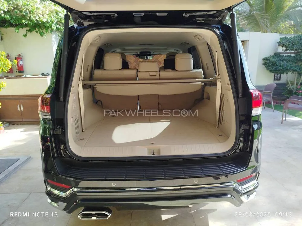 ٹویوٹا لینڈ کروزر 2023 for Sale in کراچی ٹویوٹا لینڈ کروزر 2023 for Sale in کراچی Image-7