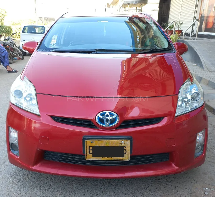 Toyota Prius 2011 for Sale in Karachi Image-1