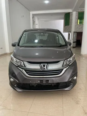 Honda Freed + Hybrid G Honda Sensing 2018