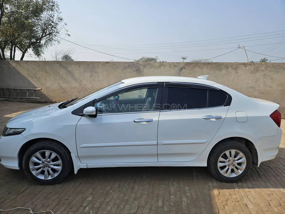Honda City 2017 for Sale in Hasilpur Honda City 2017 for Sale in Hasilpur Image-2