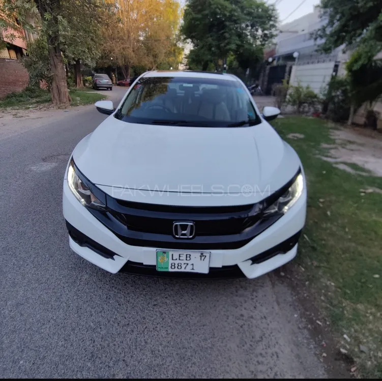 Honda Civic 2017 for Sale in Lahore Image-1