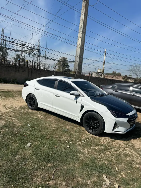 Hyundai Elantra 2023 for Sale in Sialkot Image-1