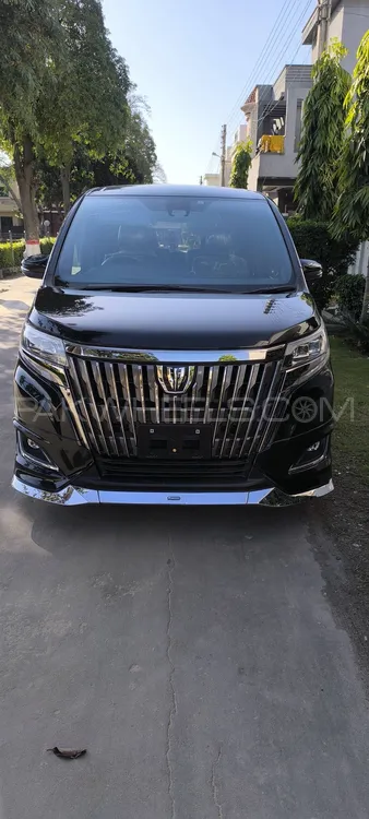 Toyota Esquire 2018 for Sale in Gujranwala Image-1