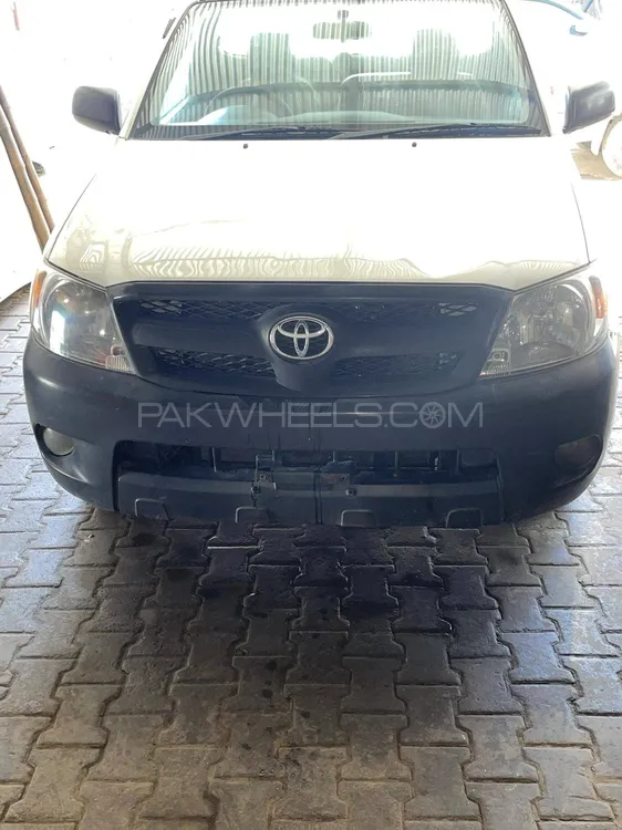 Toyota Hilux 2009 for Sale in Islamabad Image-1