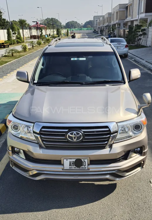 Toyota Land Cruiser 2013 for Sale in Lahore Image-1