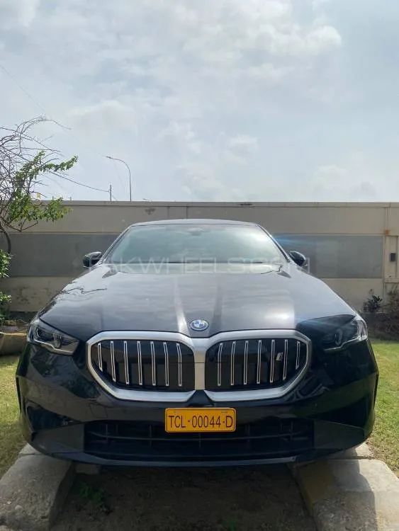 BMW i5 2024 for Sale in Karachi Image-1
