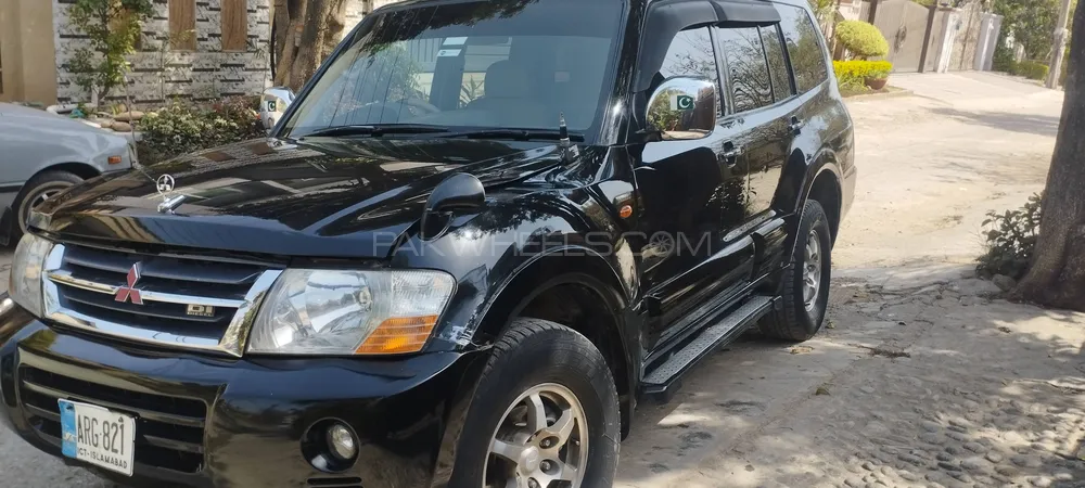 Mitsubishi Pajero 2000 for Sale in Rawalpindi Image-1