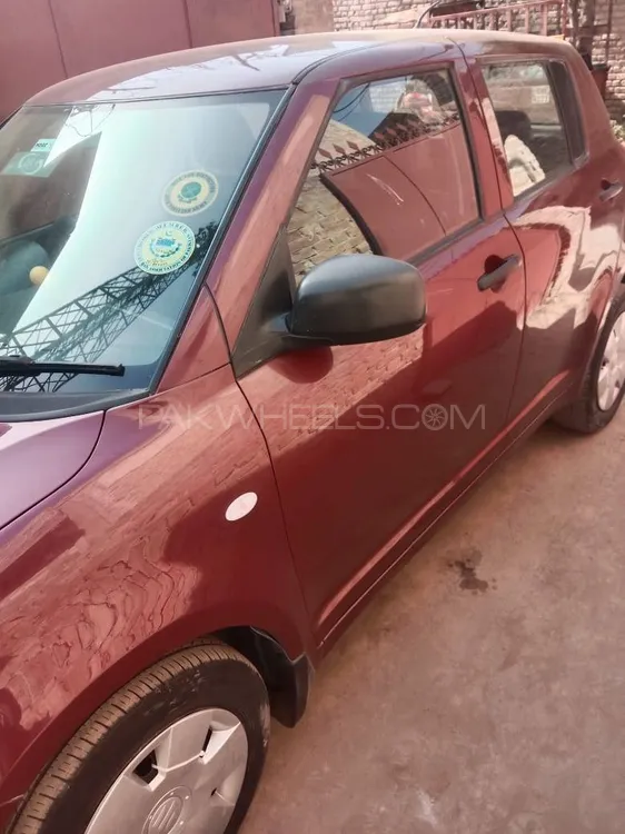 Suzuki Swift 2011 for Sale in Chiniot Image-1