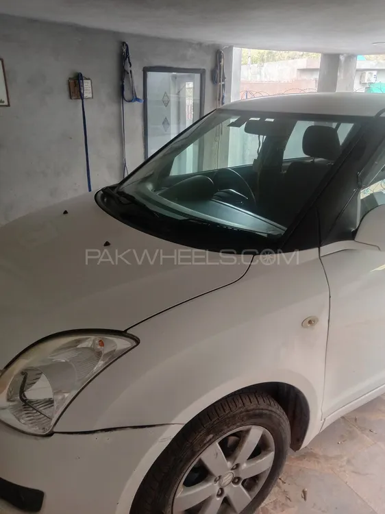 Suzuki Swift 2013 for Sale in Islamabad Image-1