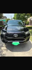 Toyota Hilux Revo V Automatic 2.8 2022 for Sale