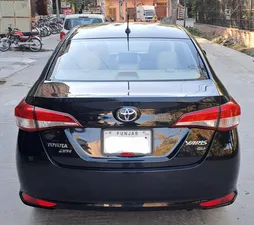 Toyota Yaris Sedan GLI CVT 1.3 2024 for Sale