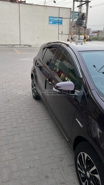 Toyota Aqua 2016 for Sale in Multan Image-1