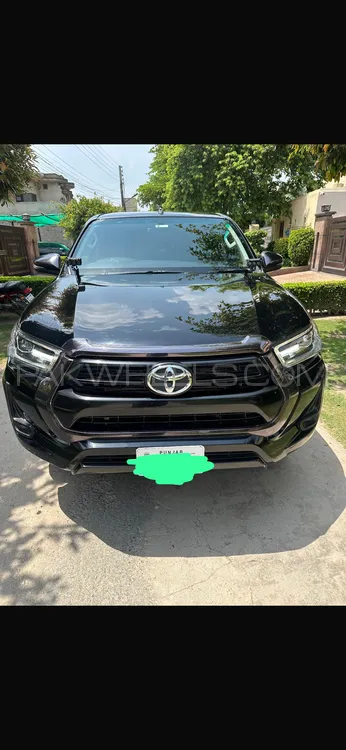 Toyota Hilux 2022 for Sale in Multan Image-1