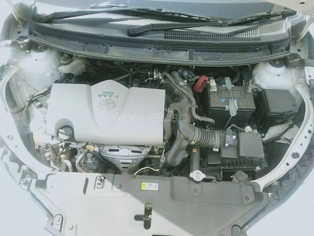 Toyota Yaris Sedan 2021 for Sale in Gujranwala Toyota Yaris Sedan 2021 for Sale in Gujranwala Image-4