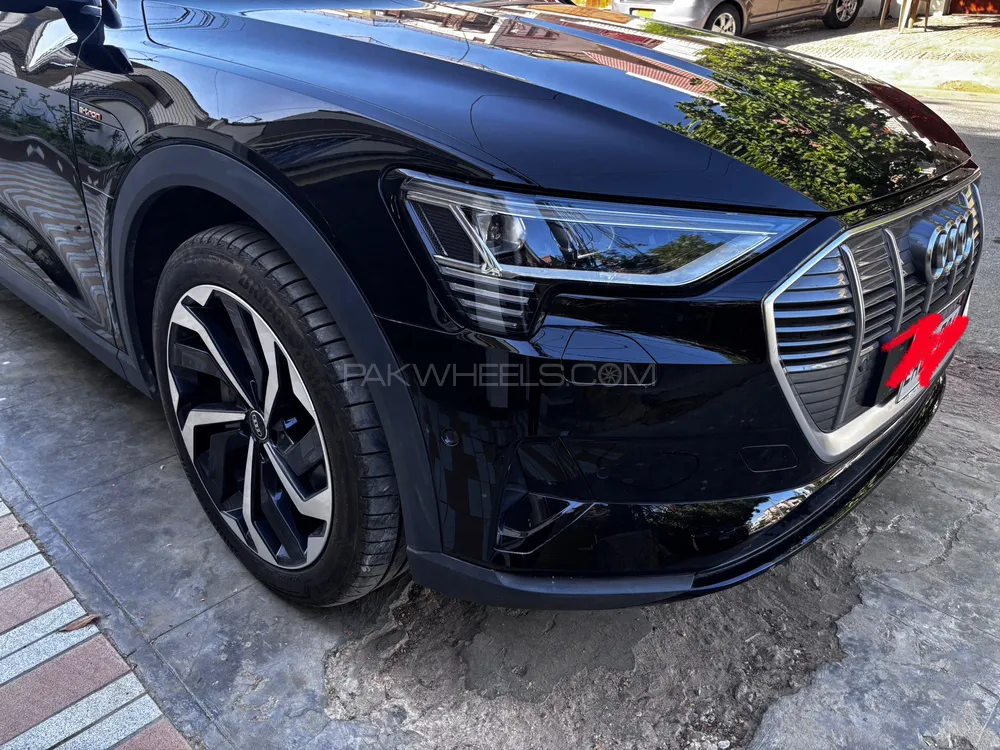Audi Q4 e-tron 2022 for Sale in Karachi Image-1