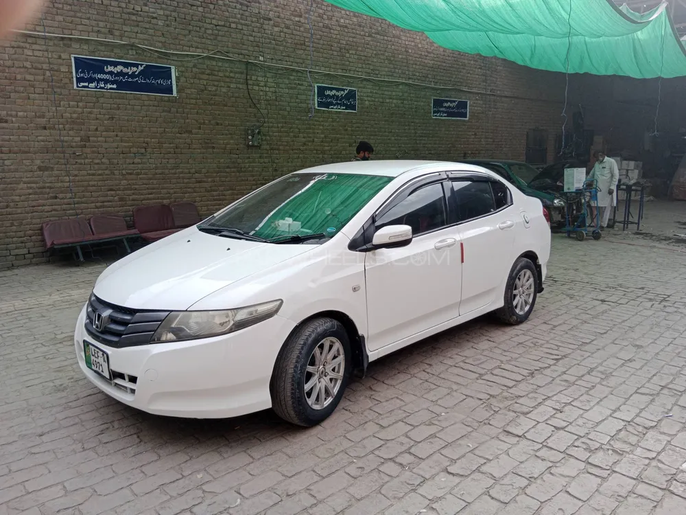 Honda City 2014 for Sale in Okara Image-1