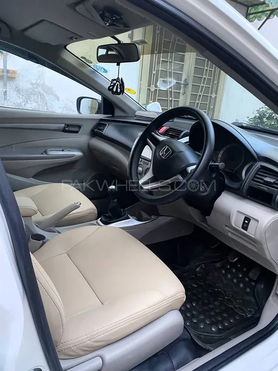 Honda City 2014 for Sale in Islamabad Image-1