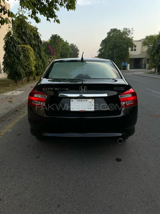 Honda City 2013 for Sale in Lahore Image-1